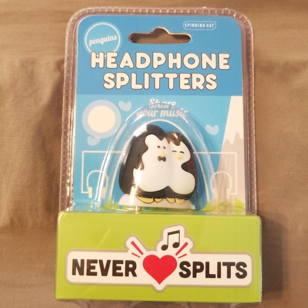Penguin headphone splitters